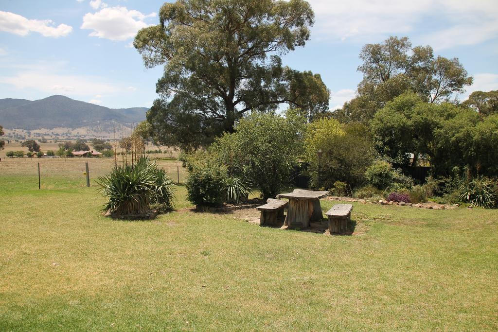 Mountain View Motel Corryong Екстер'єр фото